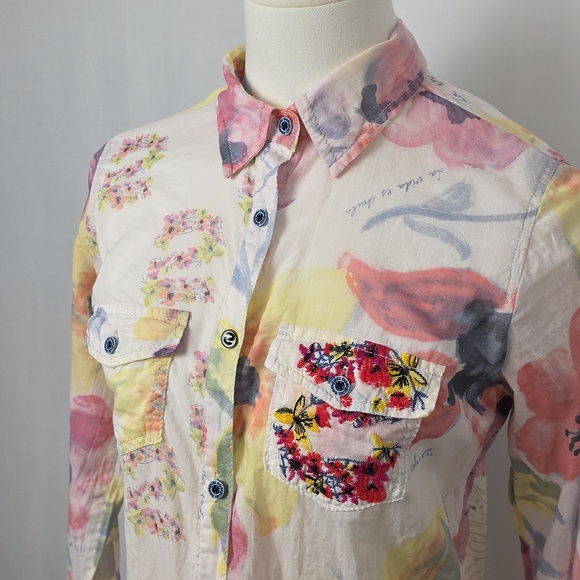 Desigual Floral Button-Up Shirt β Adjustable Sleeves, Womenβs XS - Picture 2 of 11